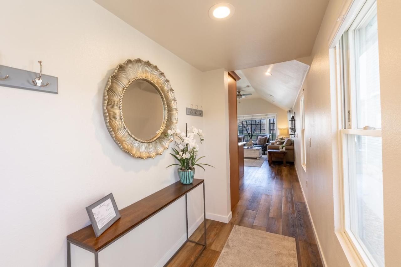 Luxurious Historic Renovated Bungalow Dt Rapid City With Private Patio Экстерьер фото